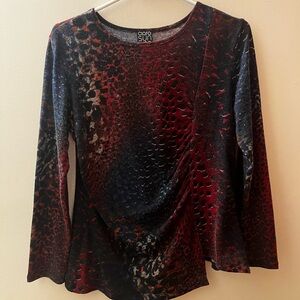 CLARA SUNWOO Red and Black Long Sleeve Top